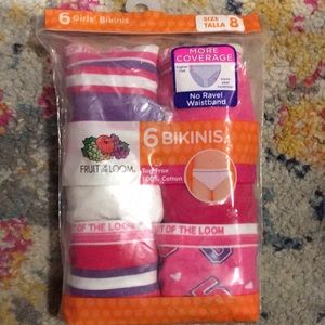 Fruit of the Loom bikinis, size 4.